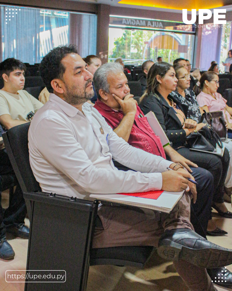 Claustro Docente: Facultad de Ciencias Administrativas y Contables